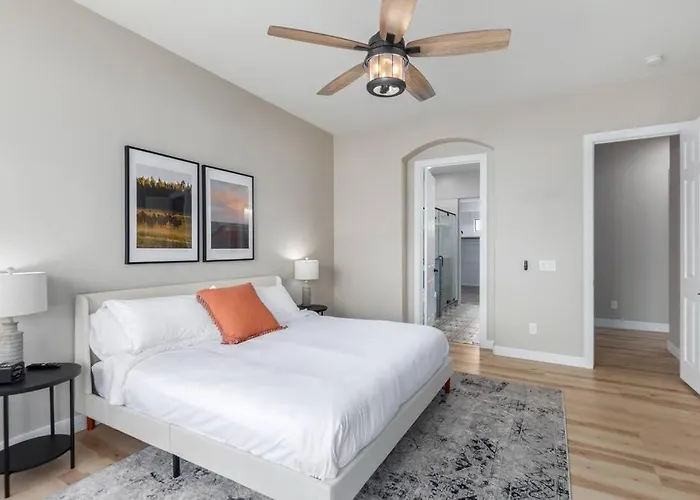Edgemont Escape Holiday home Goodyear